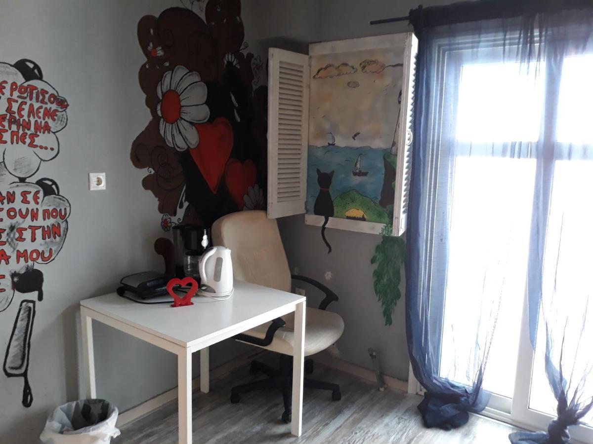 The Studio With The Bohemian Ambiance Thessaloniki Exterior photo
